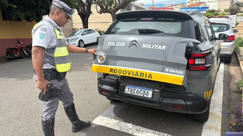 Procurado pela Justiça é capturado com drogas durante operação do Policiamento Rodoviário em São João da Boa Vista