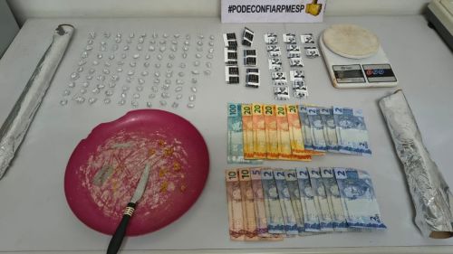 Três são presos por tráfico de drogas e associação para o tráfico no pátio da FEPASA, em Casa Branca