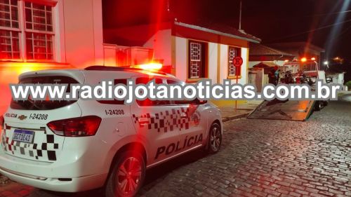 Polícia Militar realiza Operação Saturação em Casa Branca; ação distinta resulta em prisão por tráfico de drogas