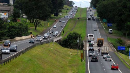 Renovias espera mais de 743 mil veículos durante o feriado prolongado