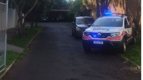 Polícia Militar cumpre dois mandados de prisão em Santa Cruz das Palmeiras; um dos detidos é liberado por estar em regime aberto