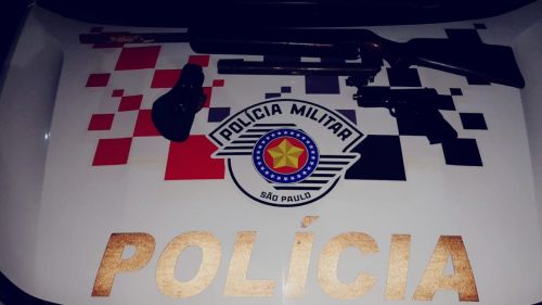 Polícia Militar atende ocorrência e homem é detido por intimidar pessoas com arma em área rural de Itobi