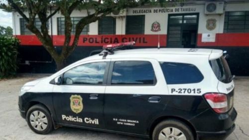 Preso após ameaçar matar companheira e avançar para ataque com faca