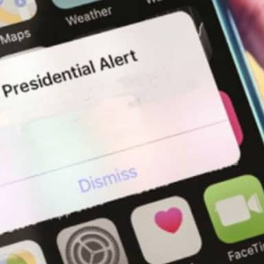 Presidential Alert meme template