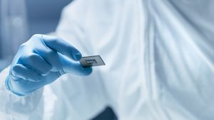 A view of advanced server infrastructure, symbolizing the technological advancements in cloud computing. Credit: Shutterstock