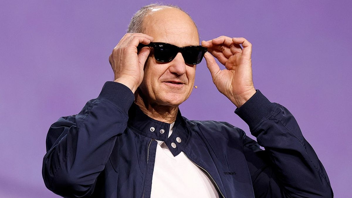 A new Android app offers a layer of protection against hidden cameras in smart glasses. Credit: a57.foxnews.com