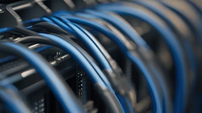 Oracle manages AI power shortages with fuel trucking. Visualization by Stable Diffusion