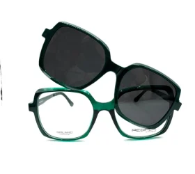 People clip on femme