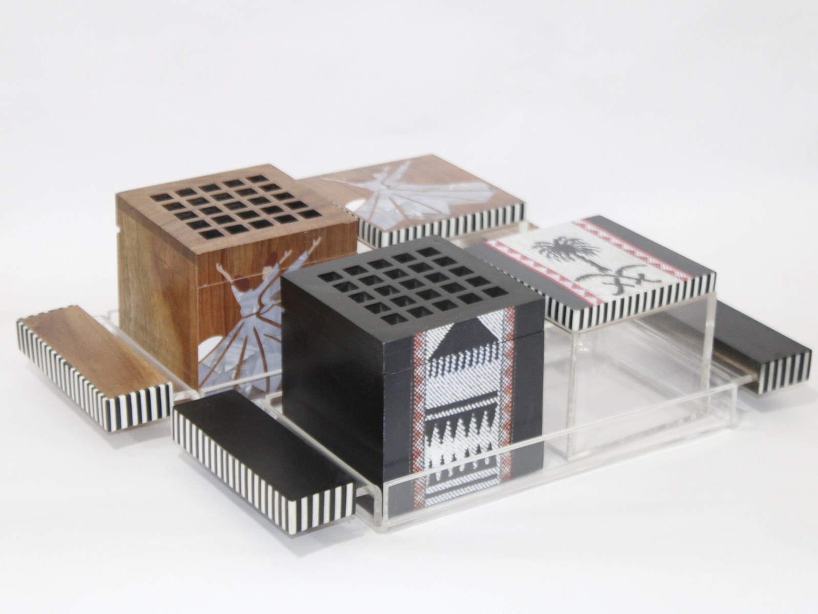 tray-set-out-burners