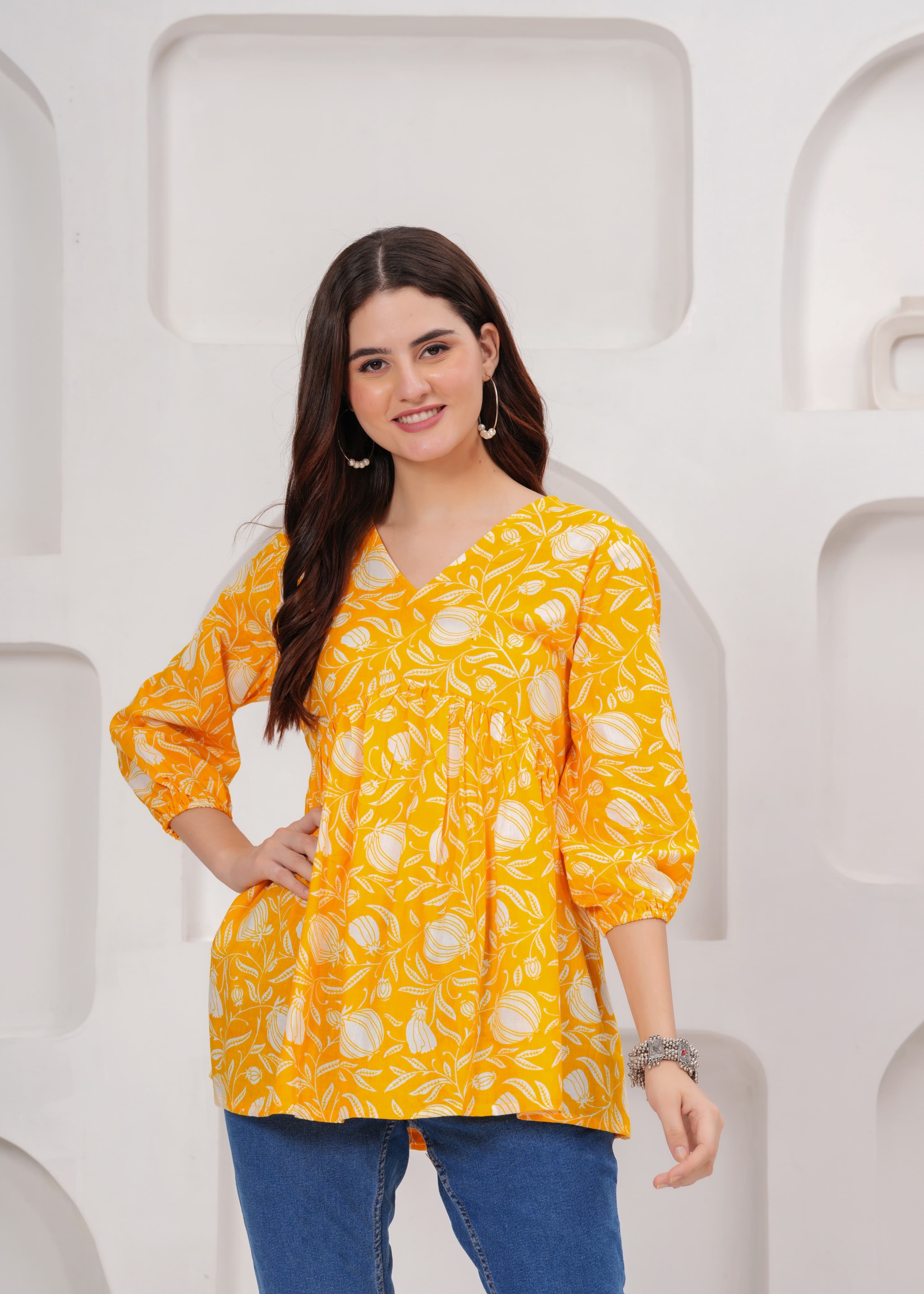 Sunshine Charm in Contemporary Florals