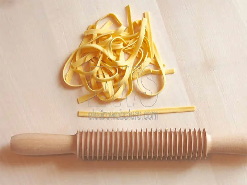 Set 4 mattarelli taglia pasta legno faggio spaghetti fettuccine tagliatelle  pappardelle