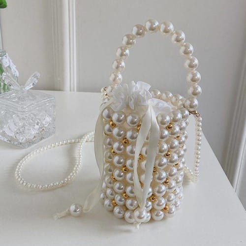 Pearl clutch