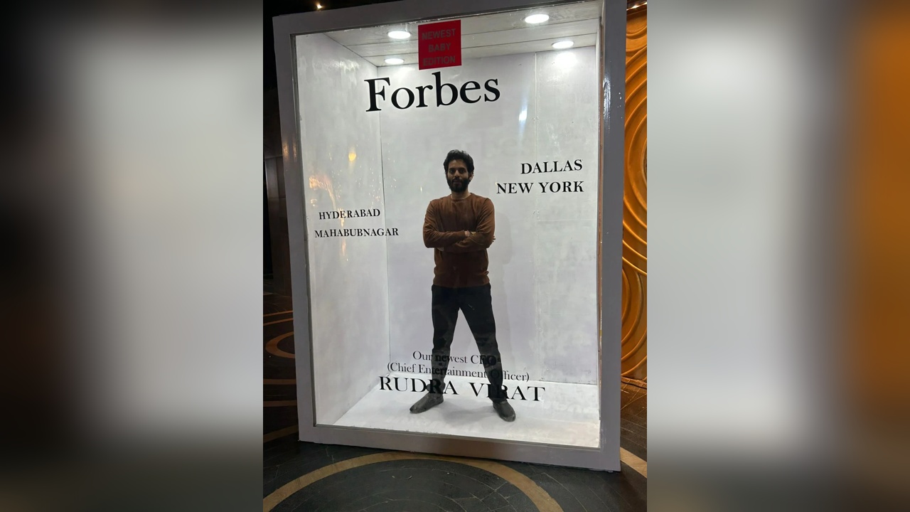 Magazine Photobooth Rental 