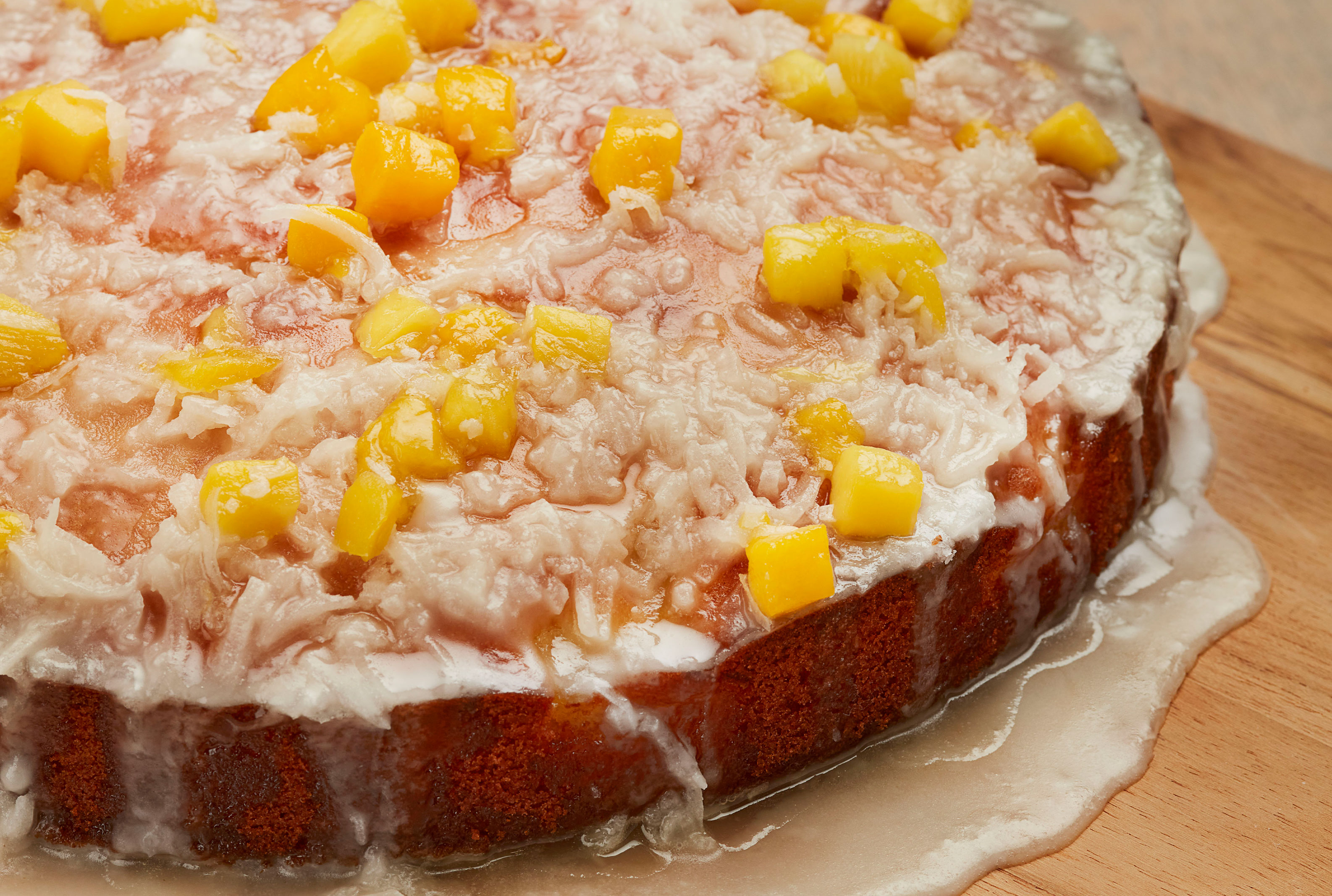 Gâteau Molleux à l'Ananas et à la  Noix de Coco (Soft Cake with  Pineapple and Coconut)