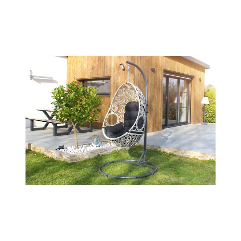 Balancelle suspendue de jardin Samoa en résine tressée écru – DCB GARDEN - Image 2