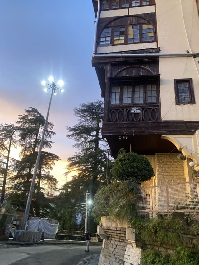 Amesh's listing photo 1