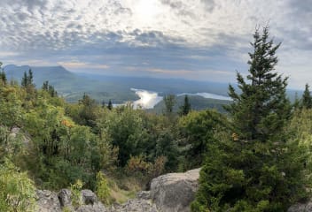 Mont Chauve, Québec
