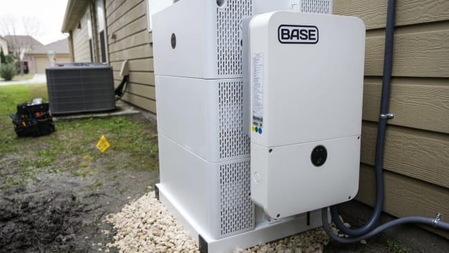 US home battery installations hit record high in early 2026