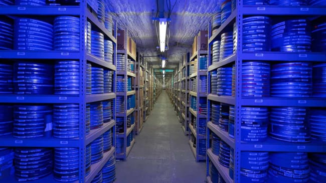 Massive Underground Salt Caverns Could Be the Unexpected Solution to Solving the Global Clean Energy Crisis