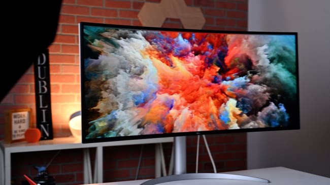 Ultrawide displays gain explicit support in macOS 27