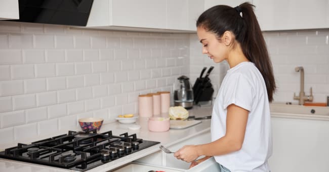 Psychology says people who compulsively tidy and reorganize aren't control freaks - they learned early that the one thing they could control was the physical space around them - Silicon Canals