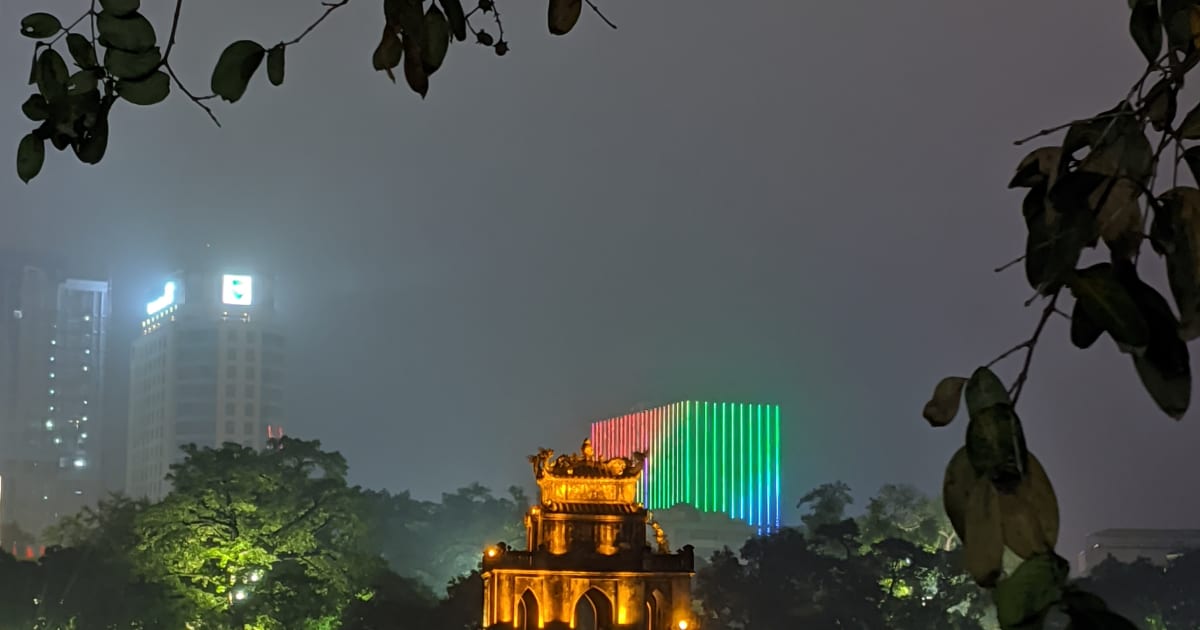 Hoan Kiem Lake