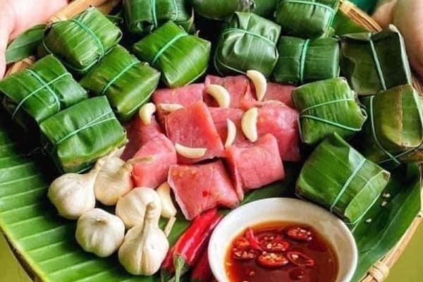 Nem chợ Huyện