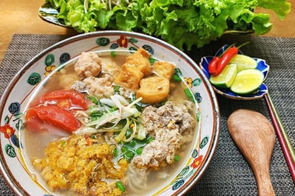 Bún riêu cua