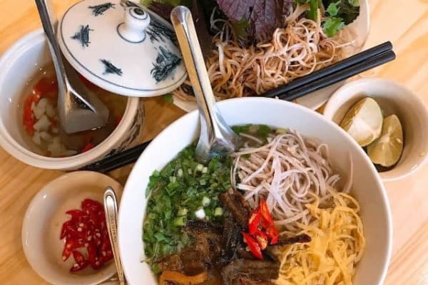 Bún thang lươn