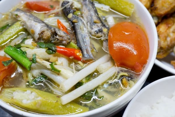 Canh chua cá chốt