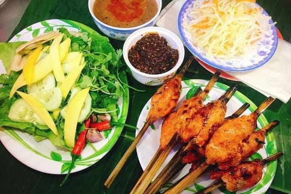 Nem lụi Huế