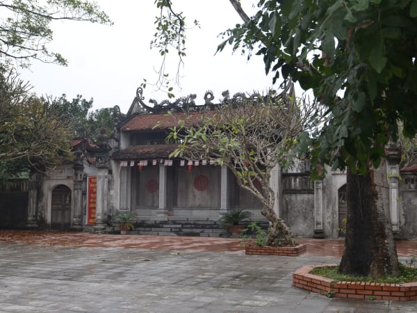 Ba Danh Pagoda 4