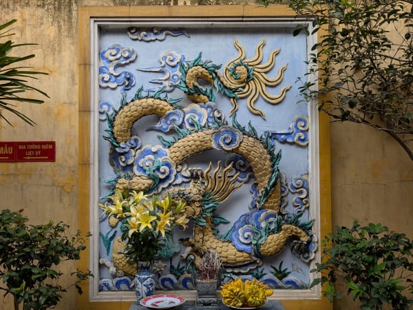 Bach Ma Temple 6