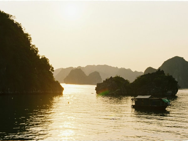 Bai Tu Long Bay 1