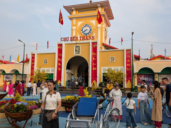 Ben Thanh Market 7