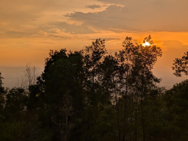 Núi Chứa Chan (Chứa Chan Mountain) 1