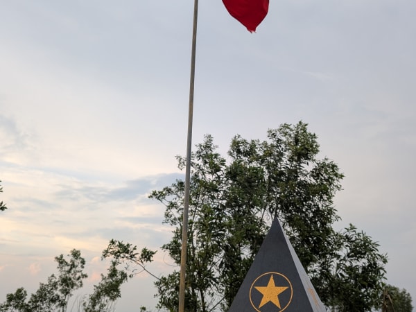 Núi Chứa Chan (Chứa Chan Mountain) 2