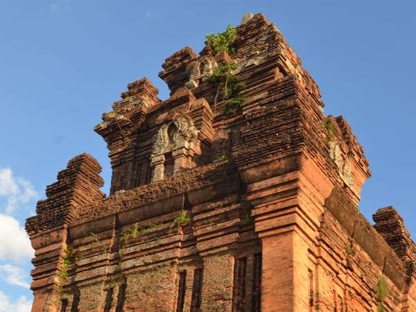 Tháp Nhạn 4