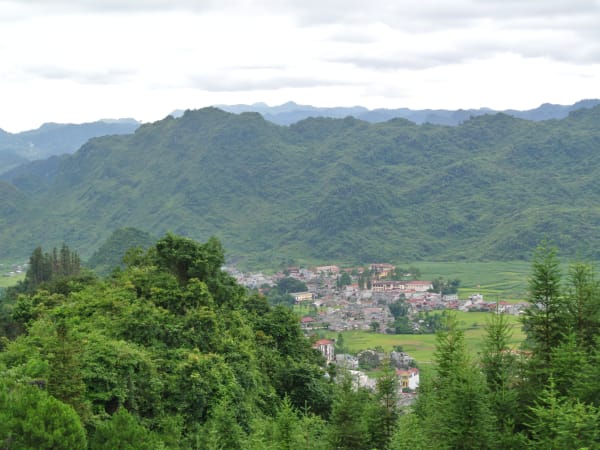 Quản Bạ Twin Mountains 2