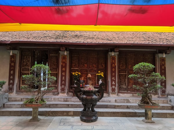 Voi Phuc Temple 5