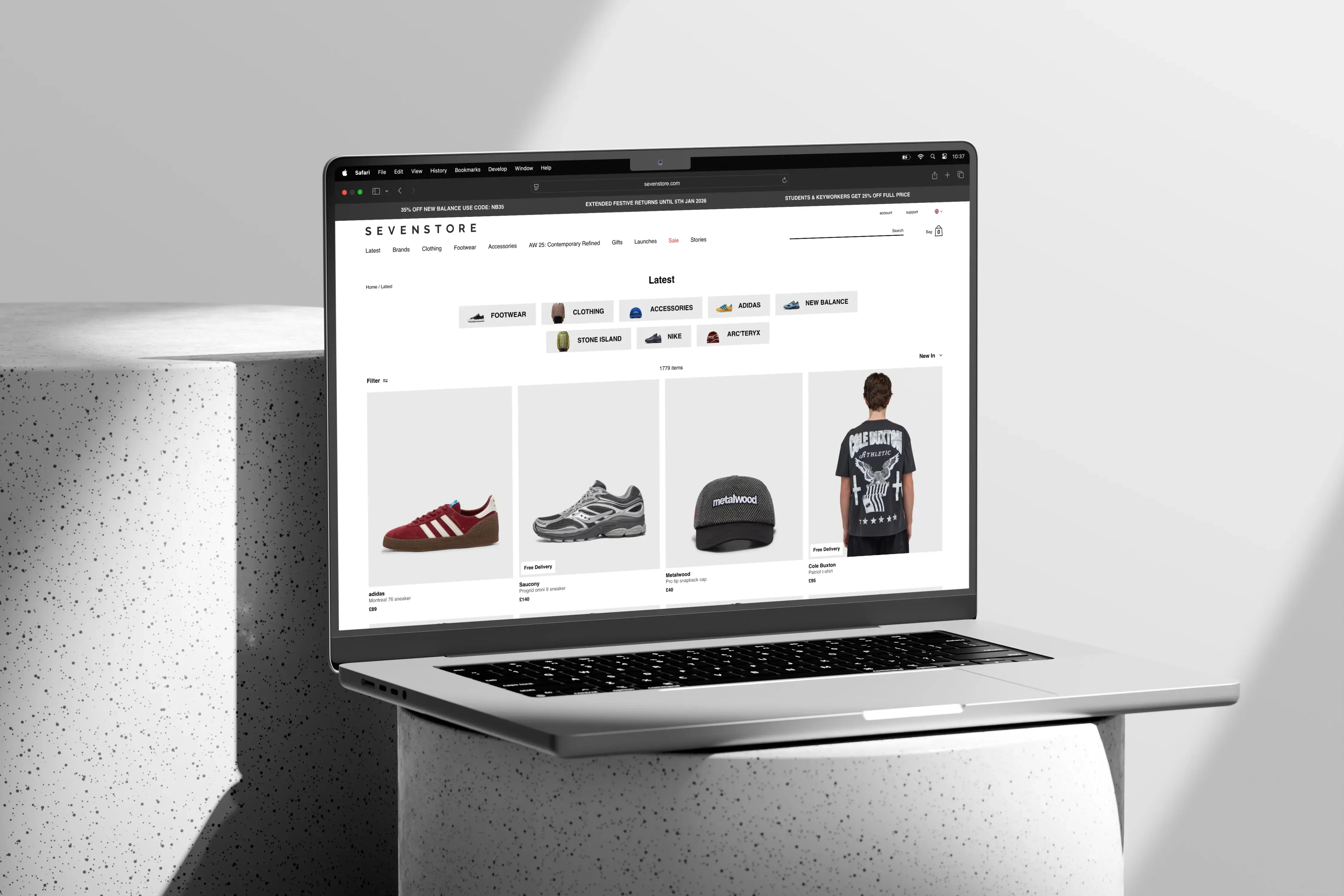 sevenstore-plp-desk.webp