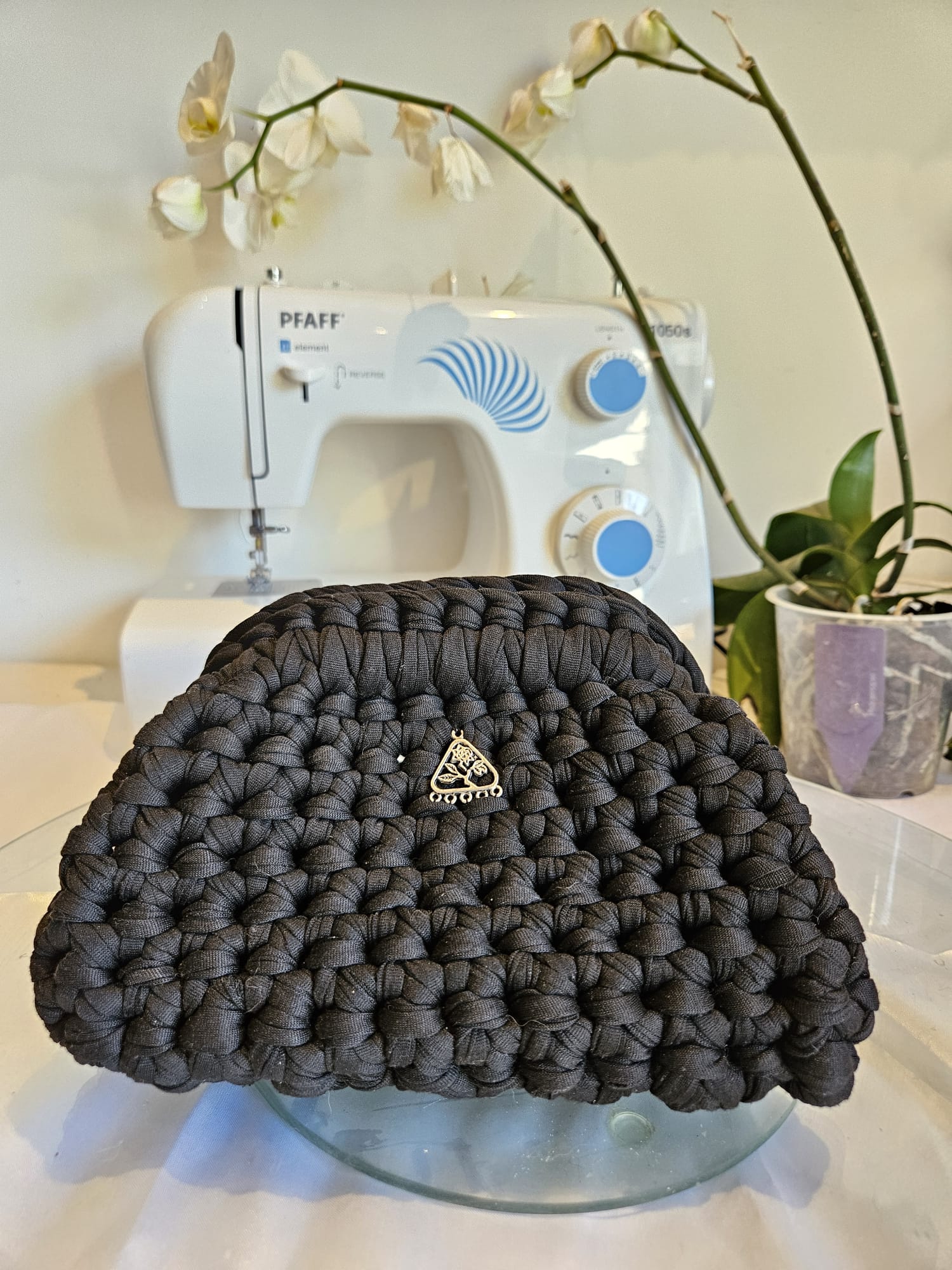 Pochette de maquillage en crochet – Noir classique photo 3