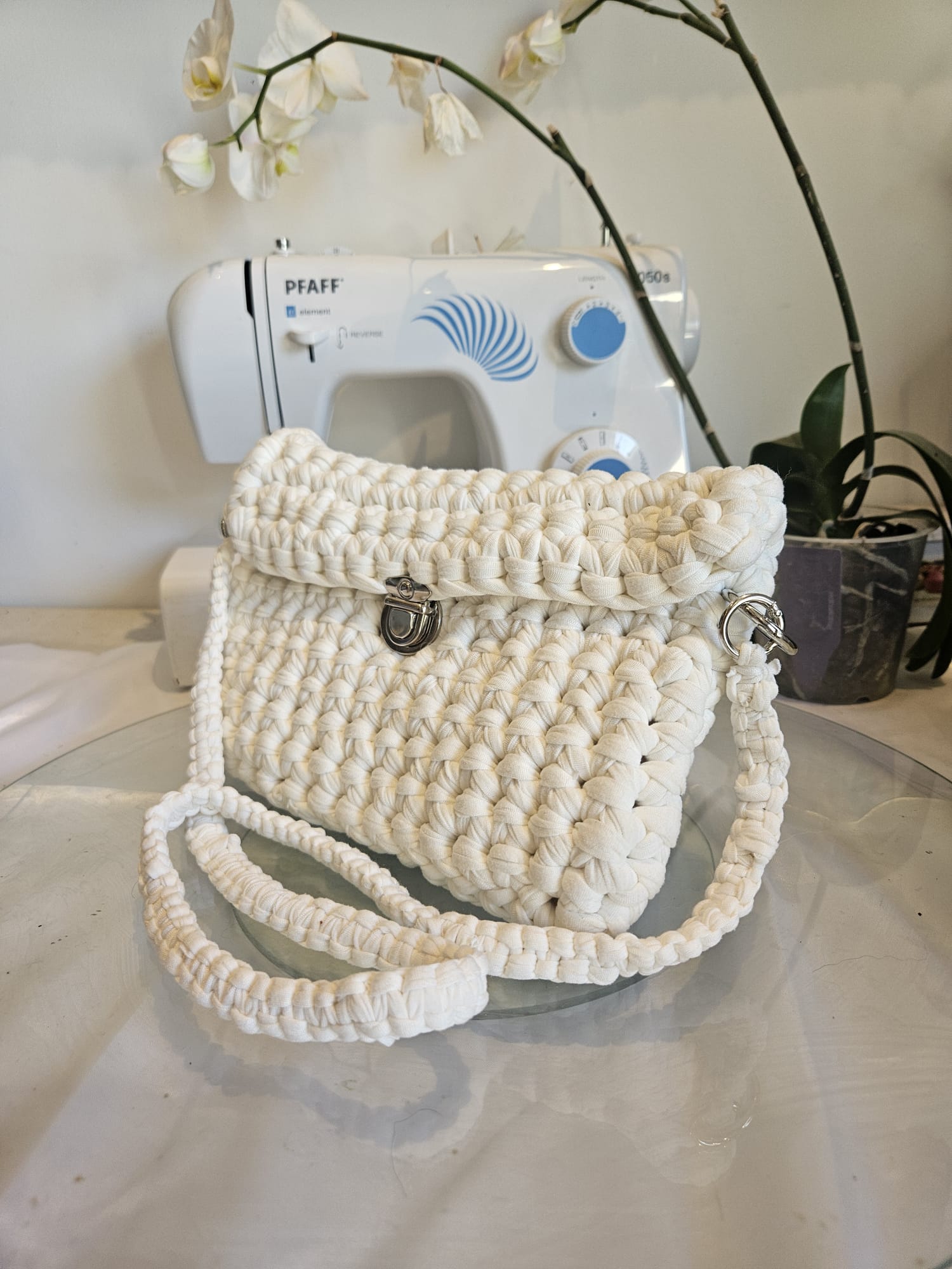 Sac blanc en crochet