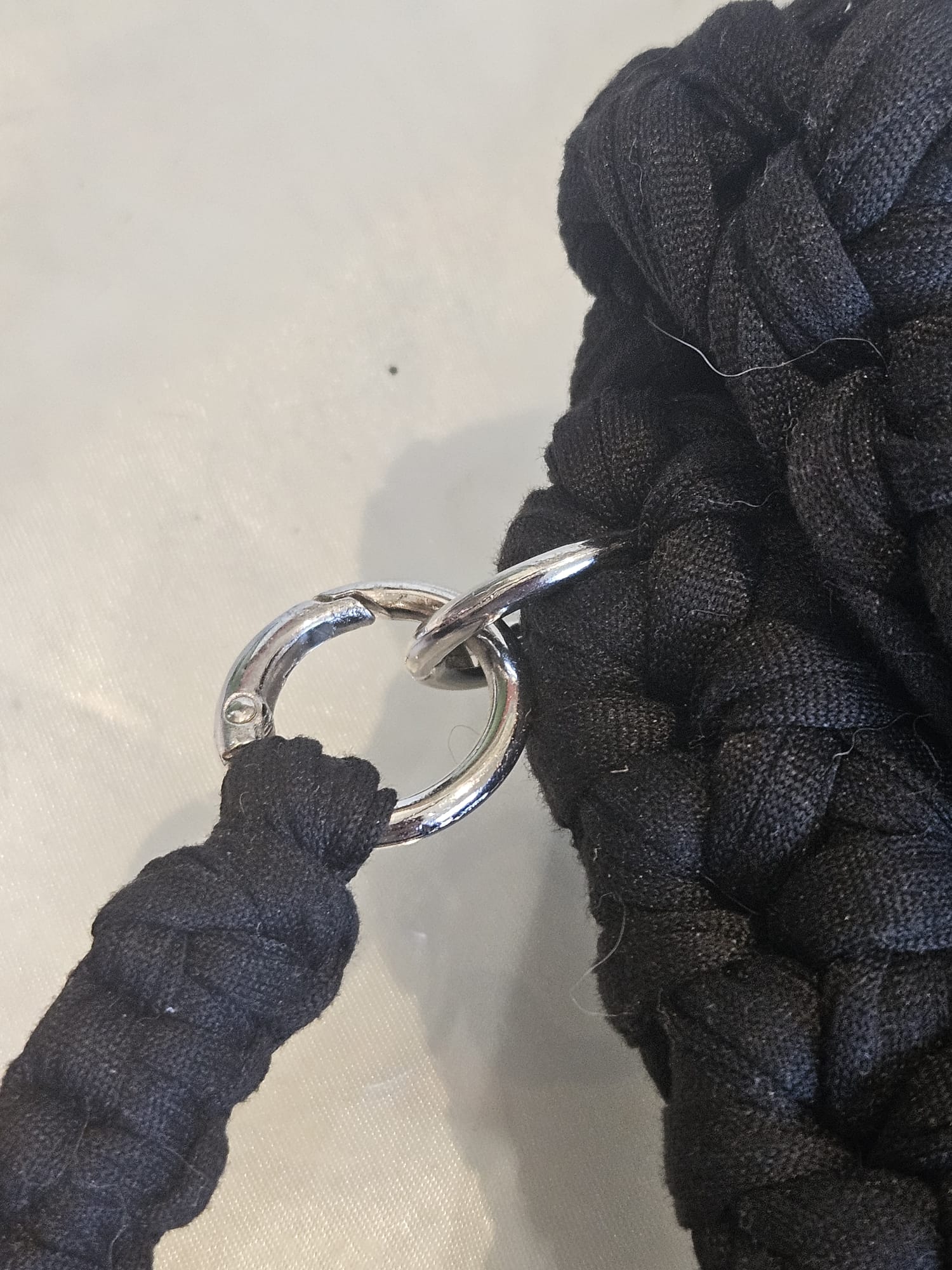 Sac noir en crochet photo 2