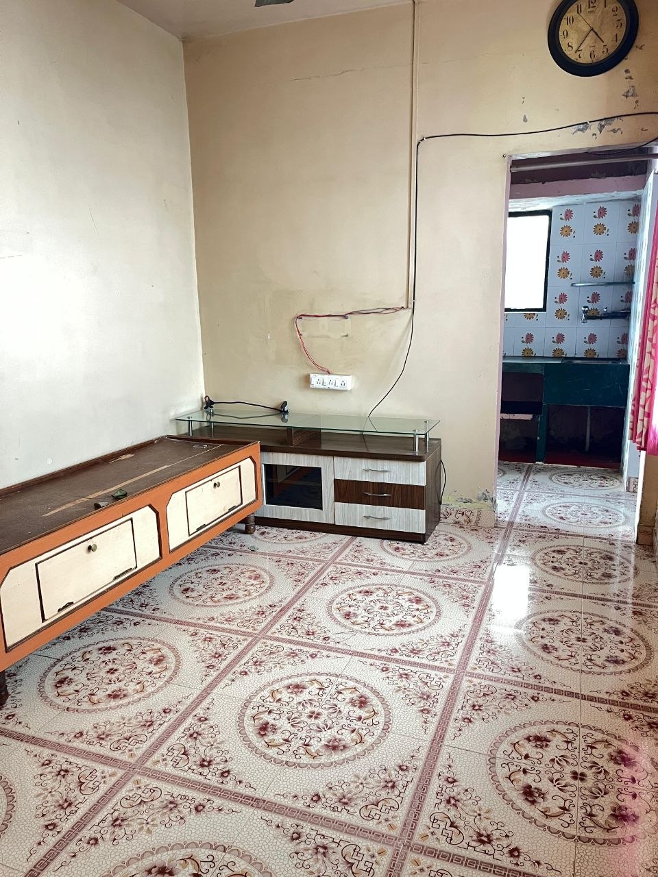 1 BHK for rent in Karvenagar, Pune photo 6