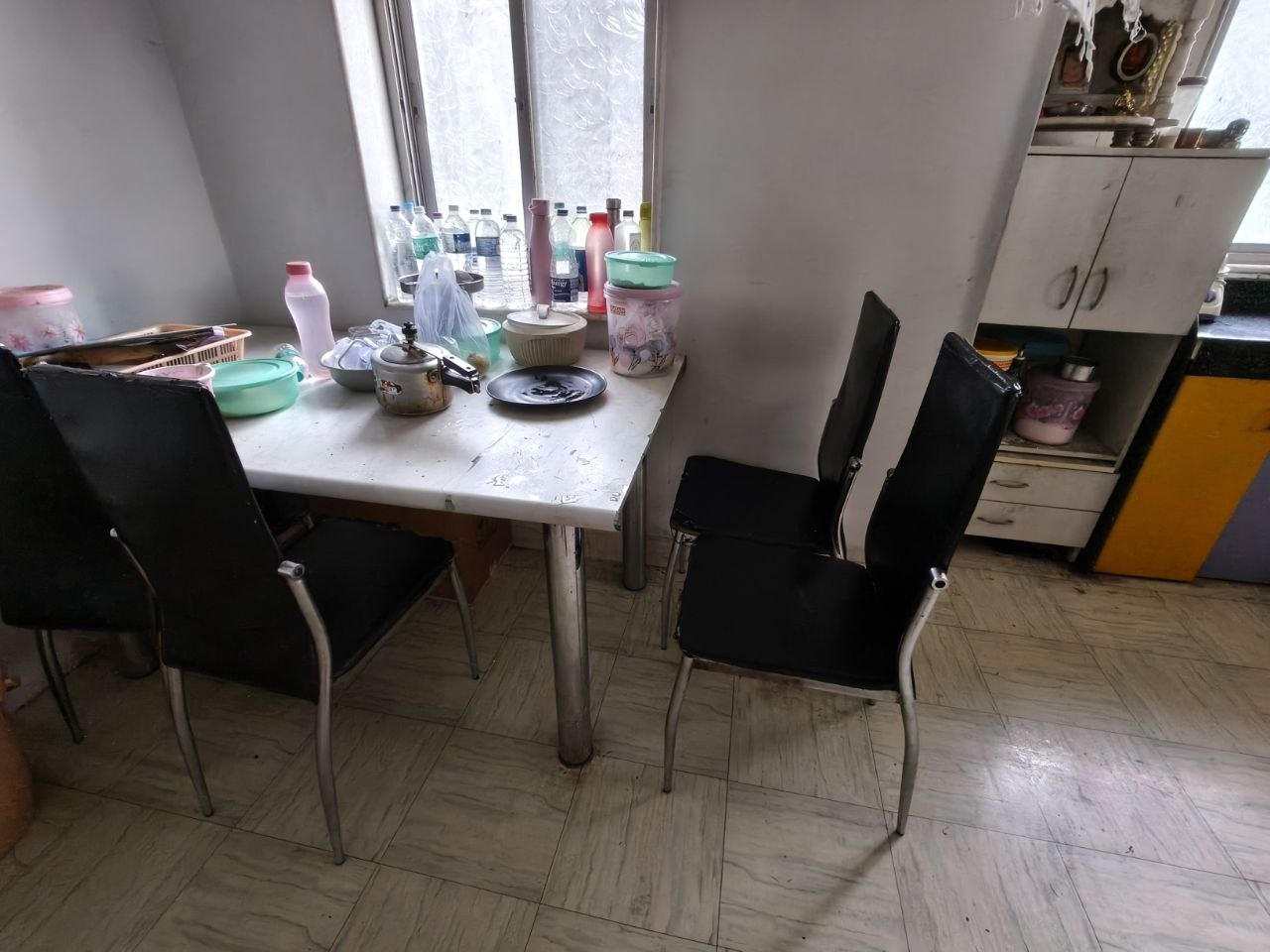 2 BHK for rent in Karvenagar, Pune photo 2
