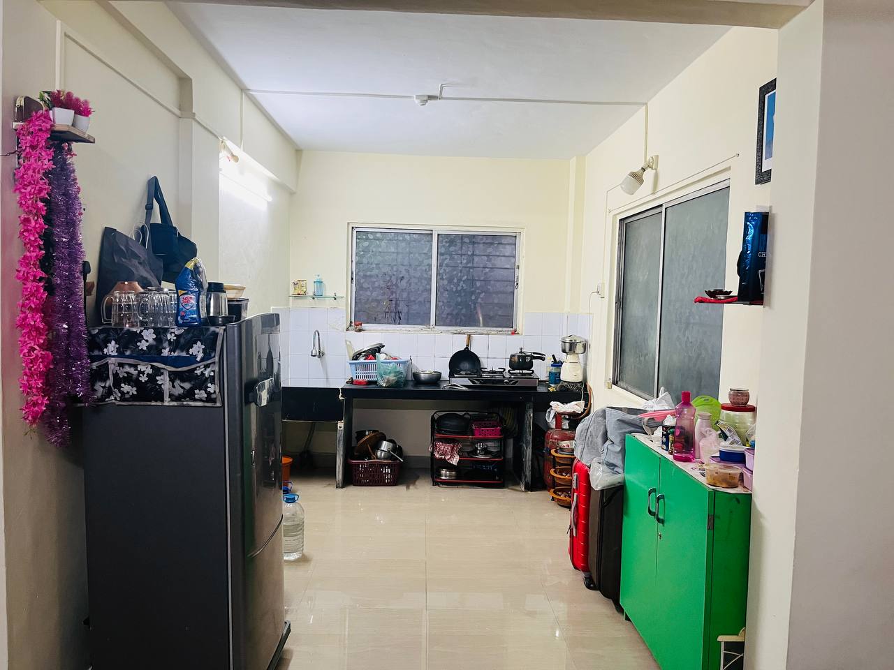 π±ββοΈ 1 Girls vacancy Available for rent in Kothrud, Pune photo 2