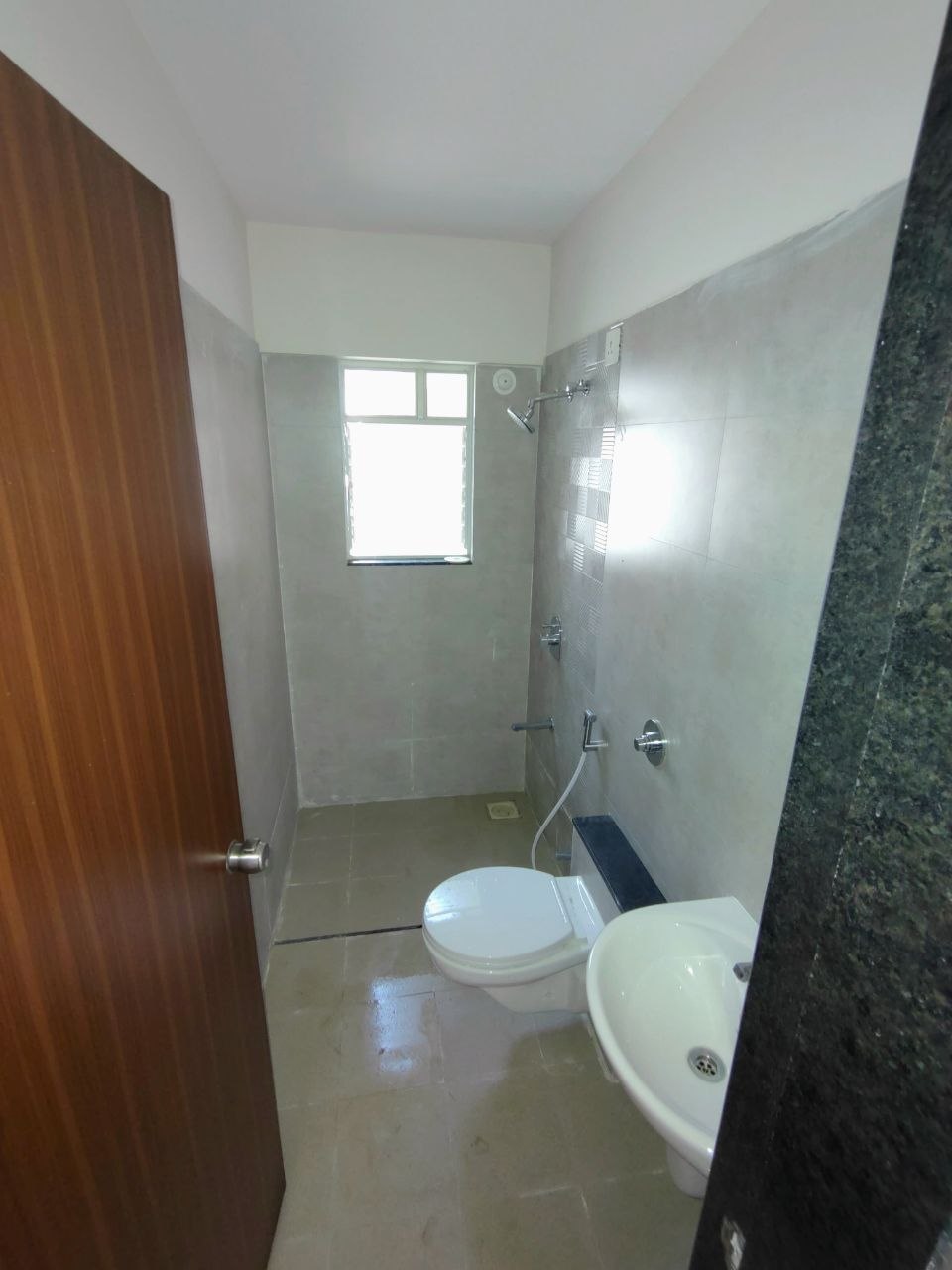 3 BHK for rent in Hadapsar, Pune photo 8