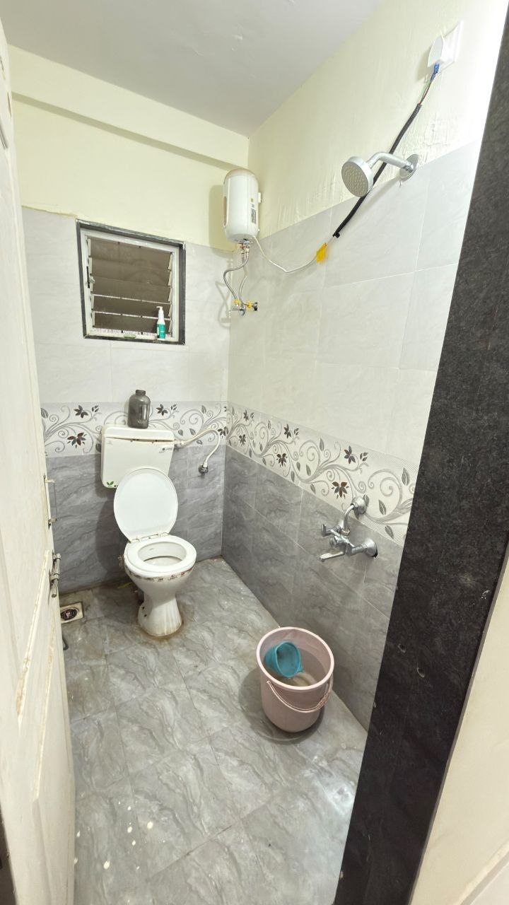 1 BHK for rent in Pune photo 4