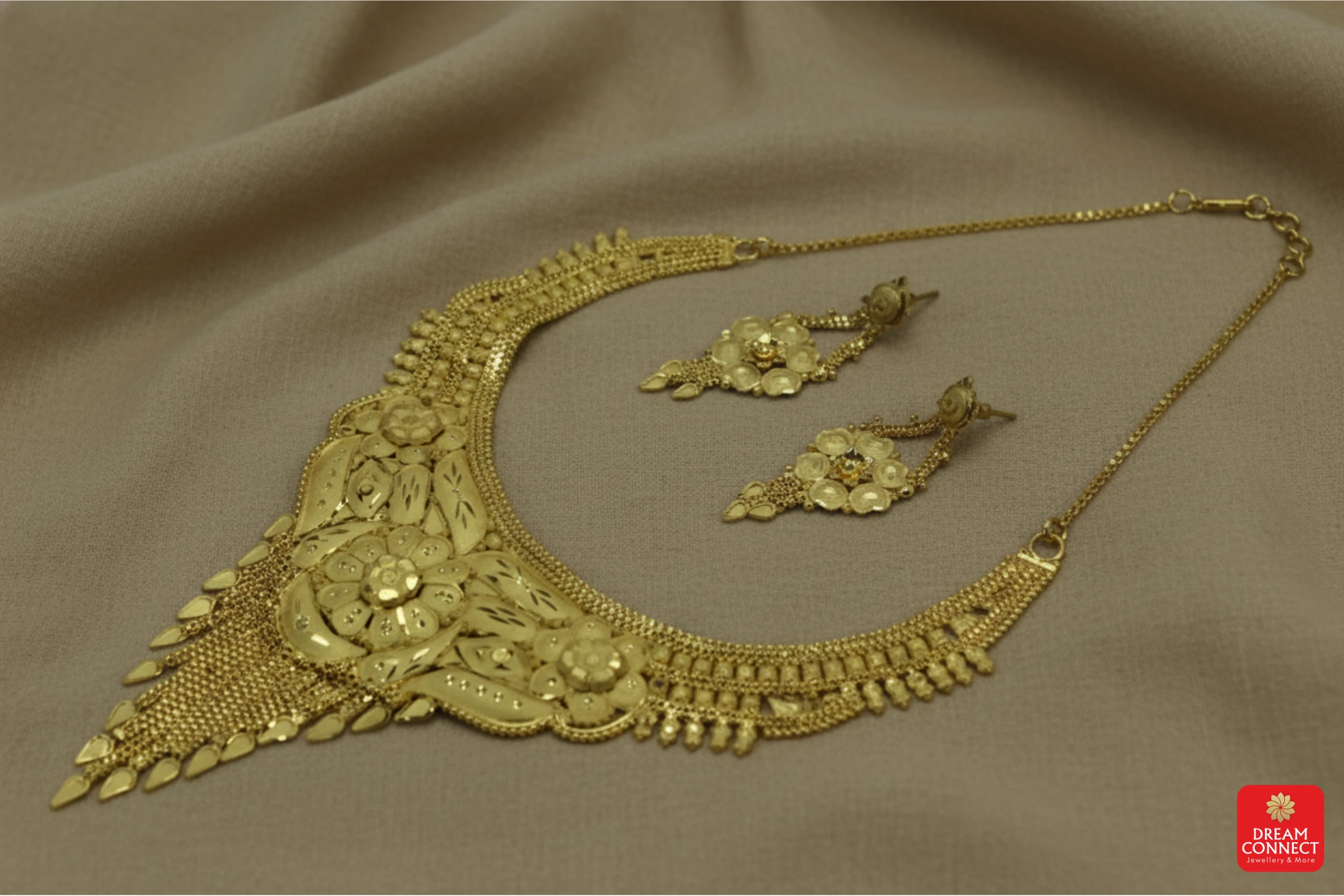 Gold Plated Necklace Set (BX2 SNS 14)